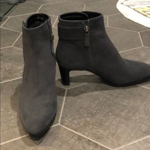 NWOT Aquatalia Bootie